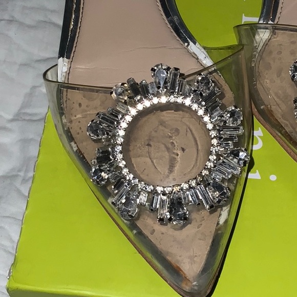 Gianni Bini Vailie Ankle Strap Pointy Flat SZ 8 in Clear PVC - Picture 3 of 16